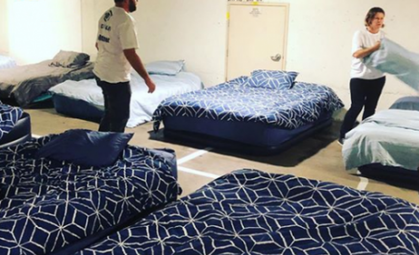 The “Luxury Double Bed” in Parking Lots Becomes a Haven for the Homeless