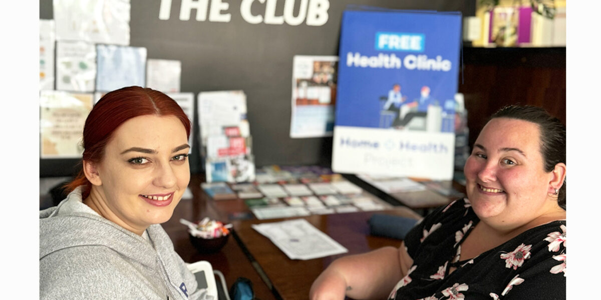 Picture of OneBridge Nurse and inCommunity Connect Women's Club Participant receiving health care.